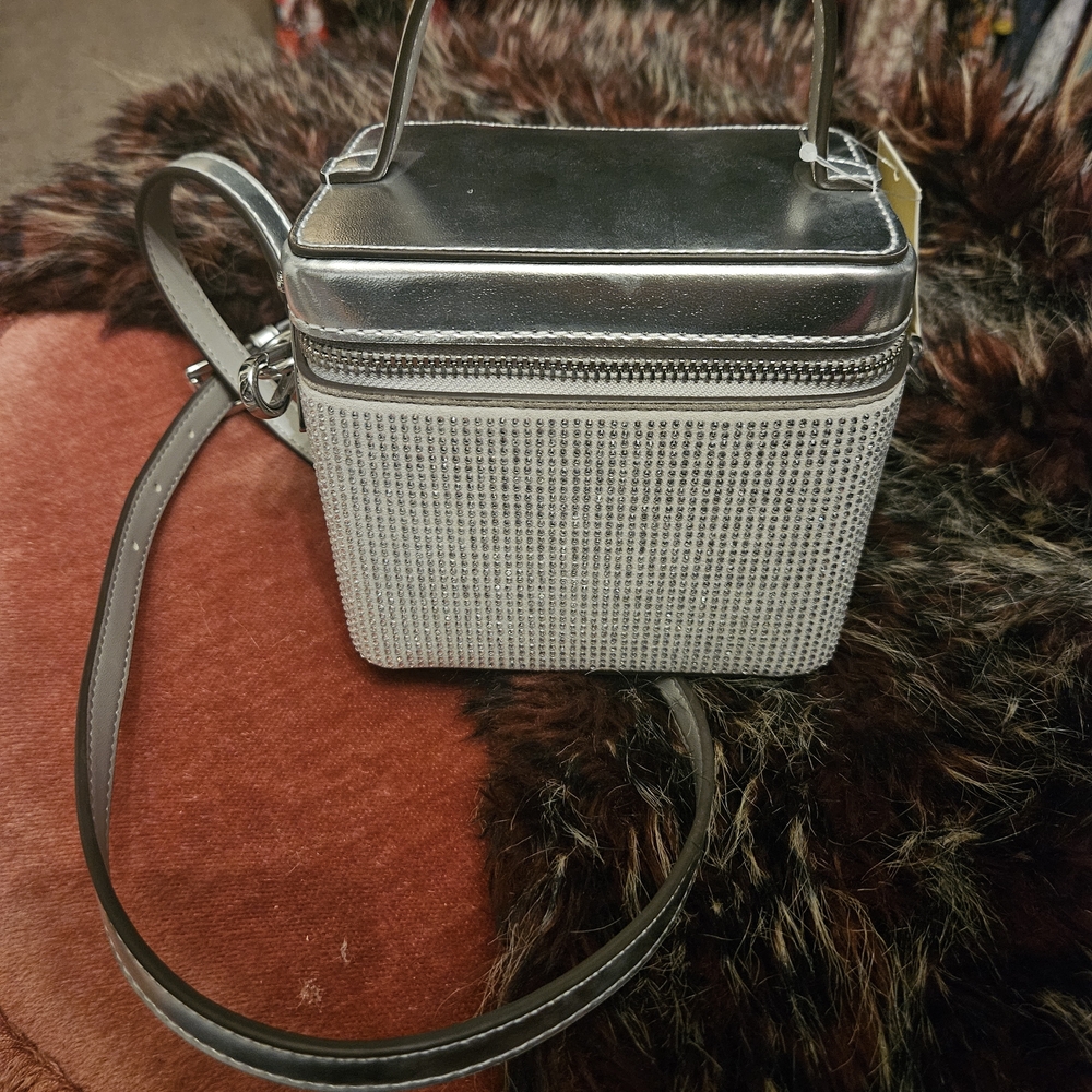 New Authentic  Silver SHINE Boxy MICHAEL KORS Women's Bag